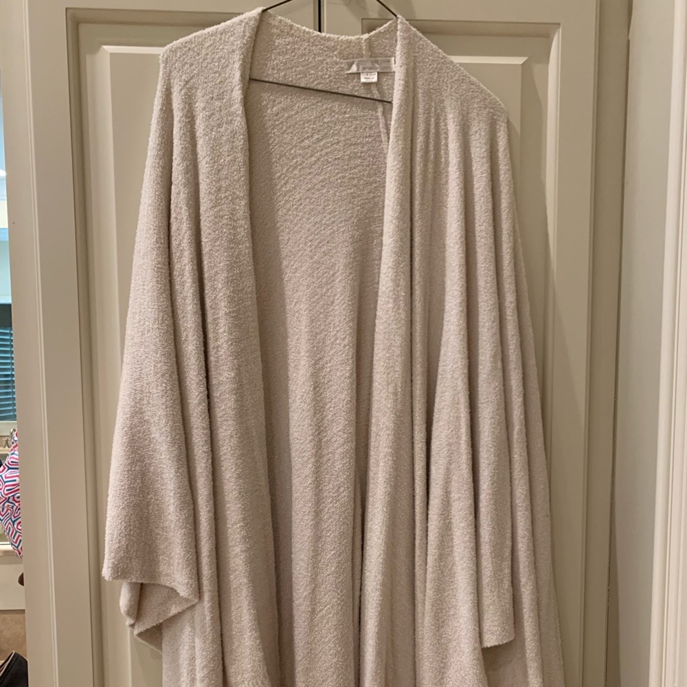 Barefoot Dreams Wrap in cream